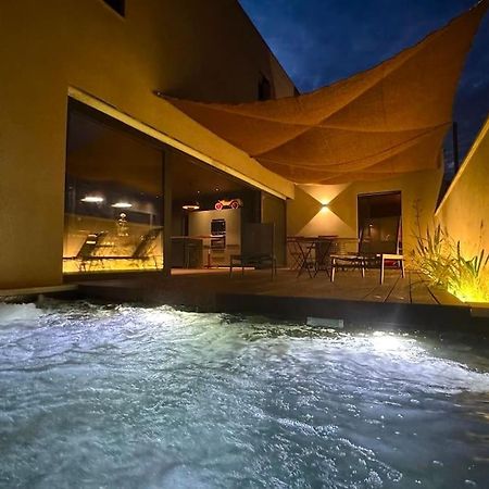 Maison D'Architecte Avec Piscine-Spa Chauffe En Centre Ville De וזון-לה-רומיין מראה חיצוני תמונה